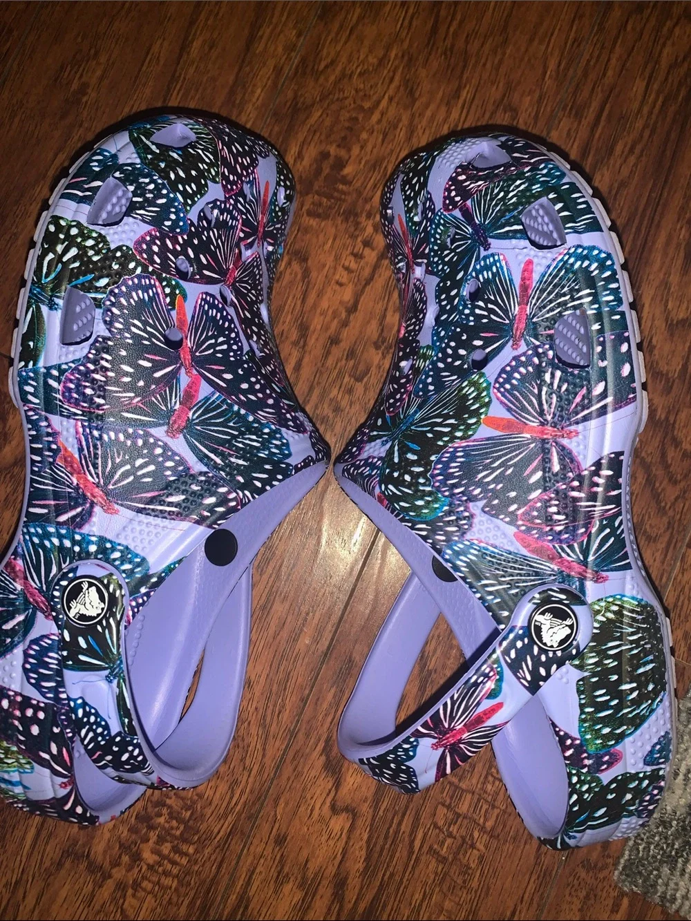 Butterfly 🦋 Crocs - Picture 5 of 8